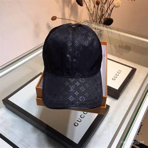 cuanto cuesta una gorra louis vuitton original